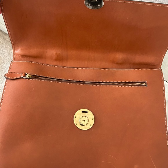 Dooney & Bourke Alto Gusset Brown Leather Briefcase with Gold Lock - Picture 8 of 11